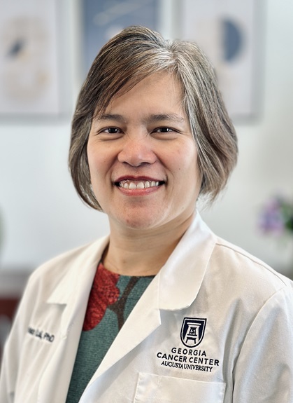 photo of Vivian Lui, PHD