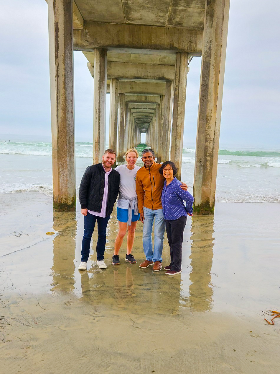 Hedrick lab members at beach