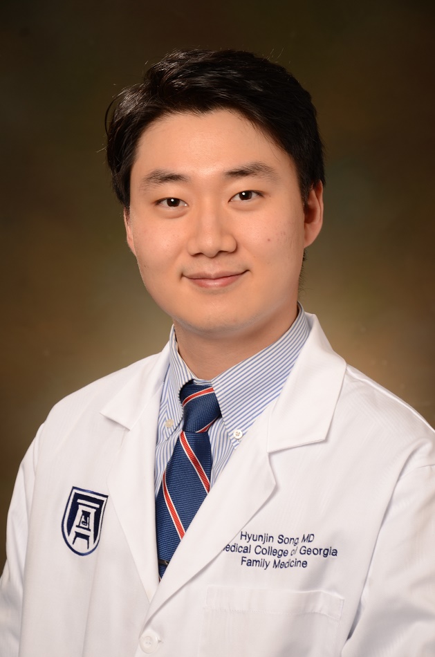 photo of Hyunjin Song, MD