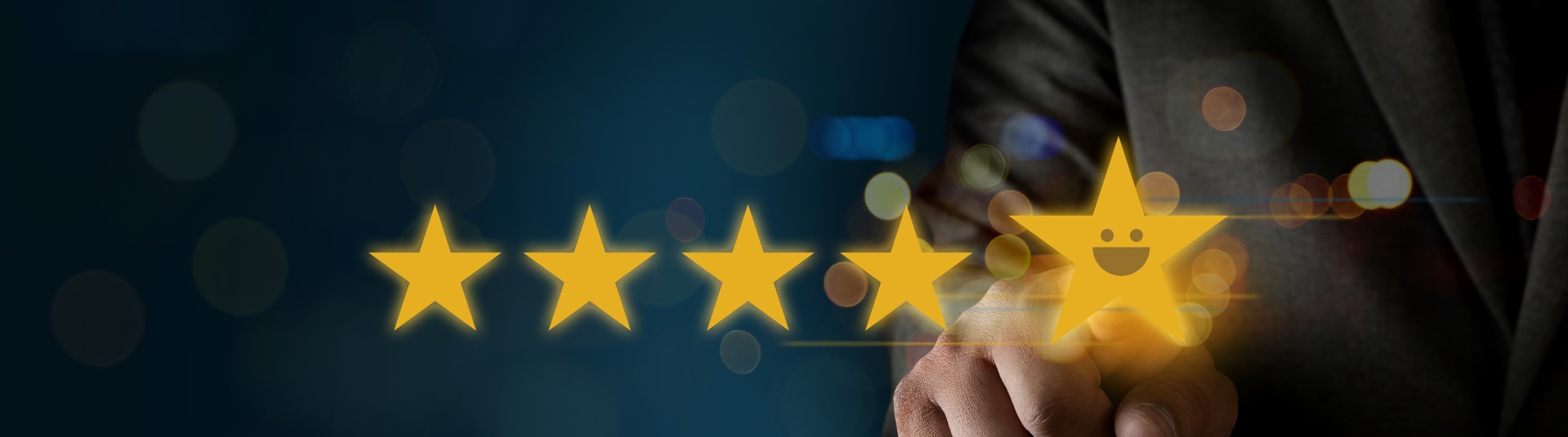 hand clicks on 5 star rating