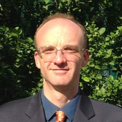 photo of Dr. Andrew Goss