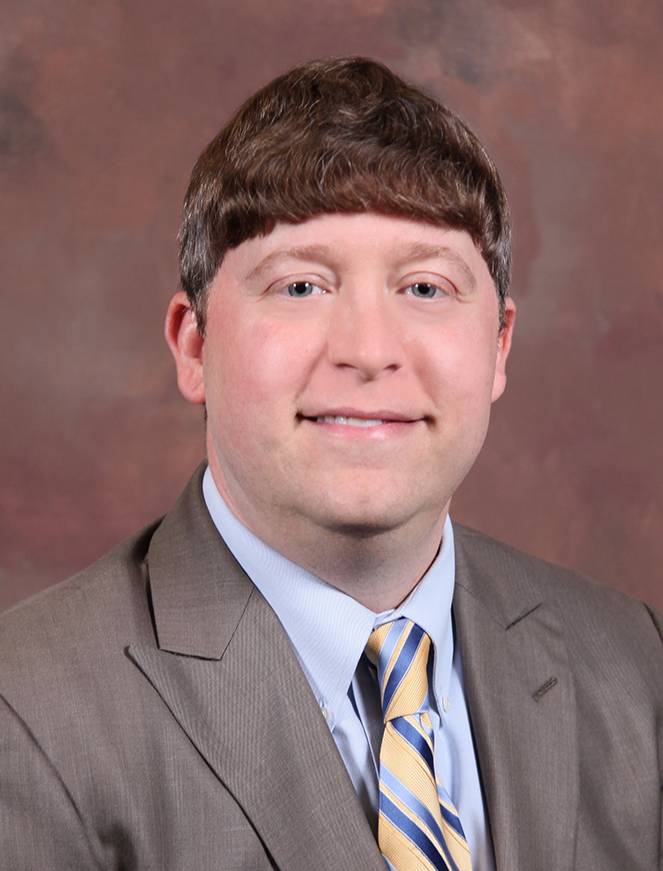 photo of Dr. Lance Hunter