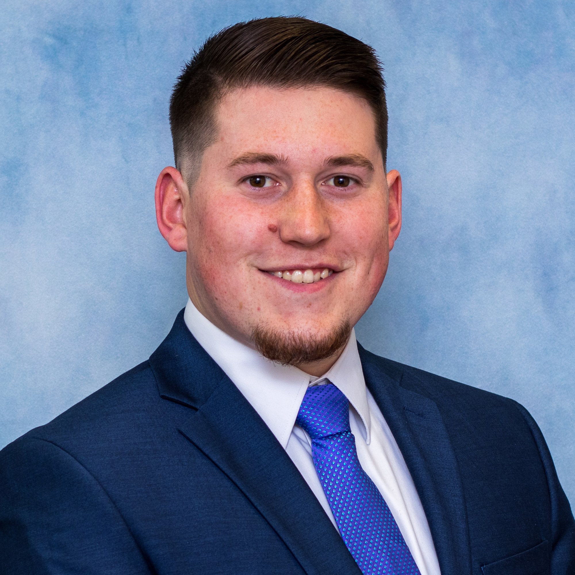 Headshot of Grant Warf