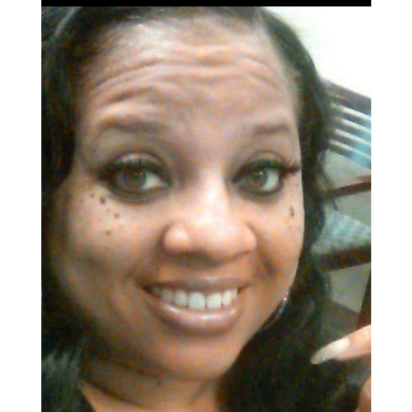 Headshot of Joenashia Hill