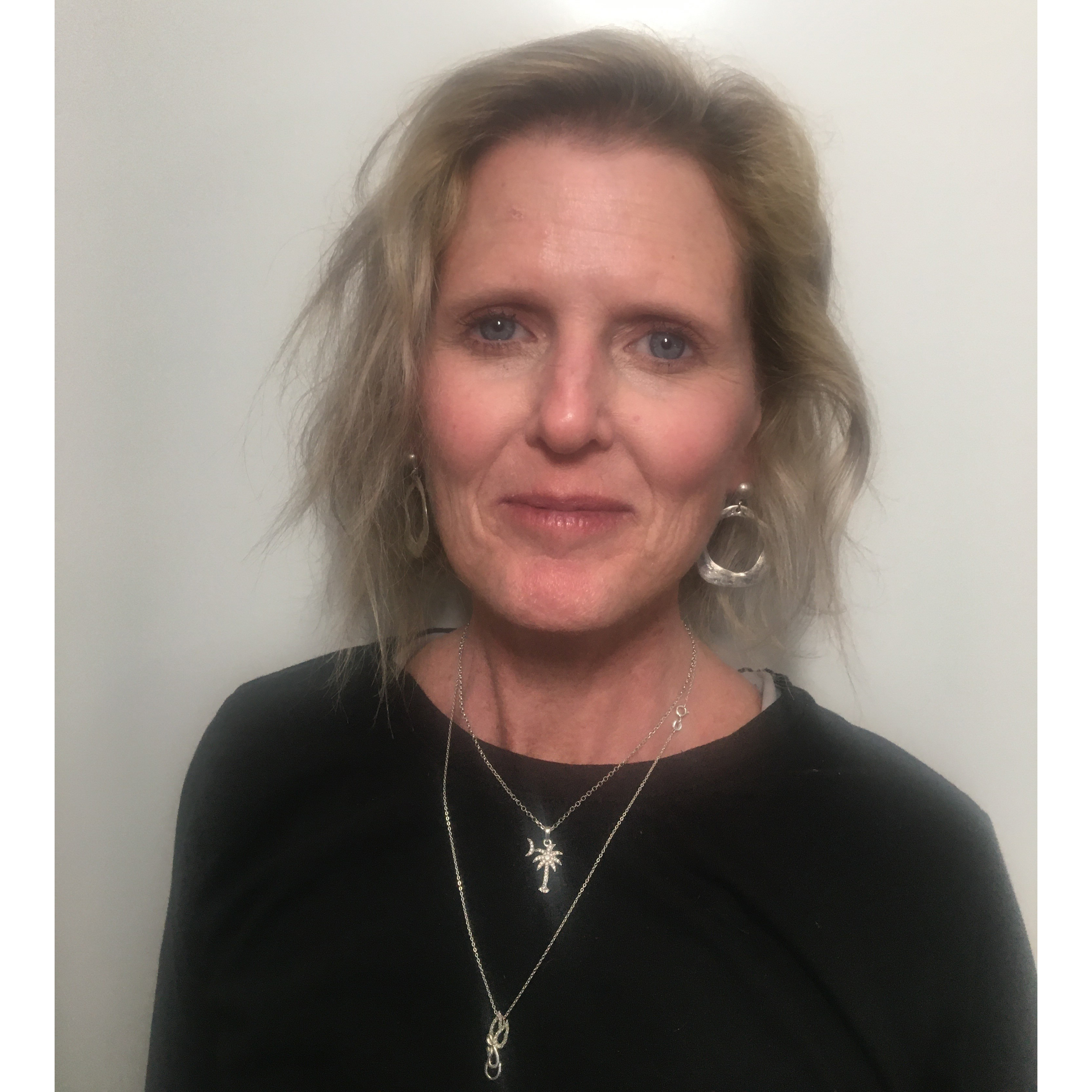 Headshot of Mary Kennedy