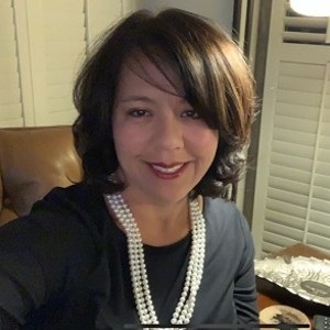 Headshot of Deborah Deeder