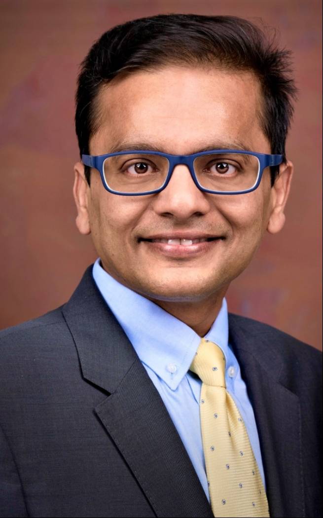 photo of Sumit Fogla, MD
